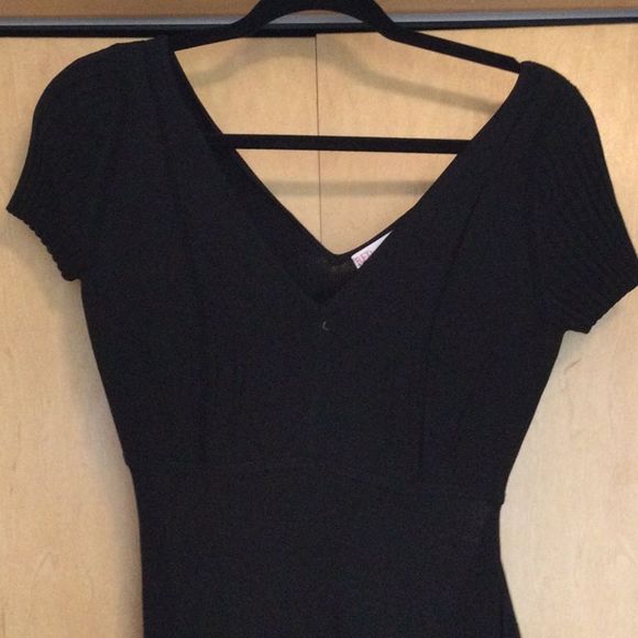 EW RED Valentino Embroidered knitted mini dress - Picture 5 of 10